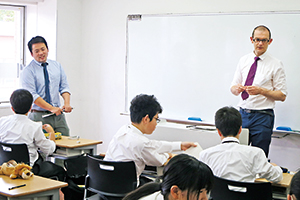 3年間W担任制
