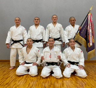 選手権11年連続31回